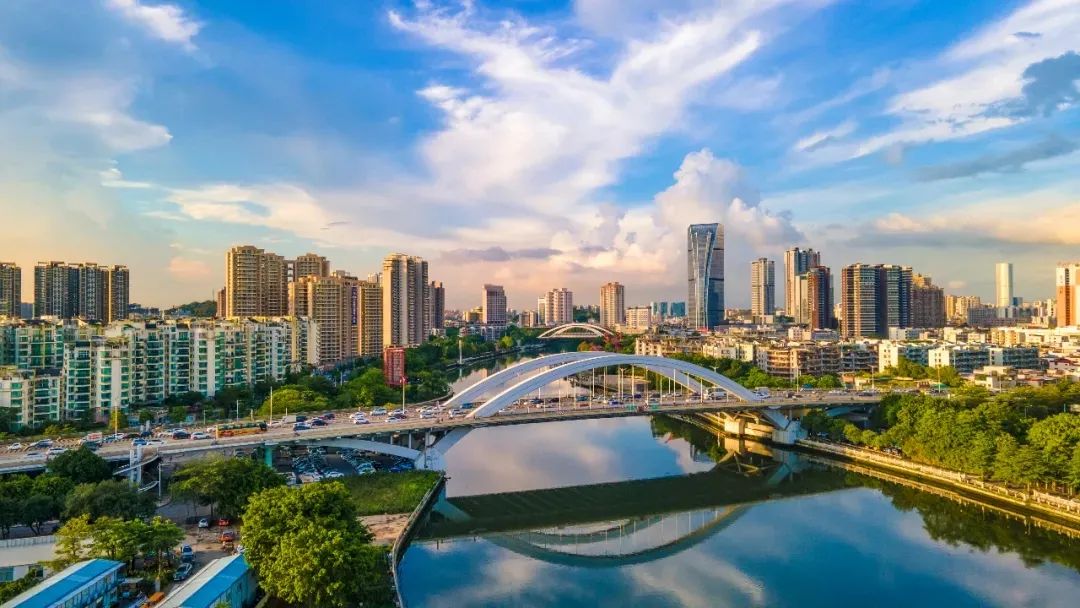 Ciudad de Zhongshan - Centro de producción - Fabricante de cabinas de ducha