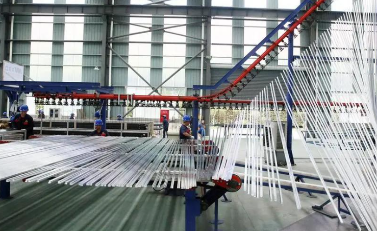 Aluminum profile Production Line - shower enclosure manufacturer